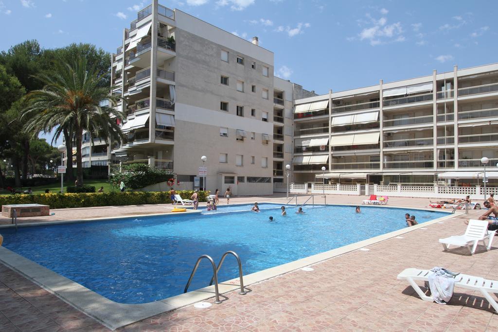 For A Stay Cala Dorada 萨洛 外观 照片