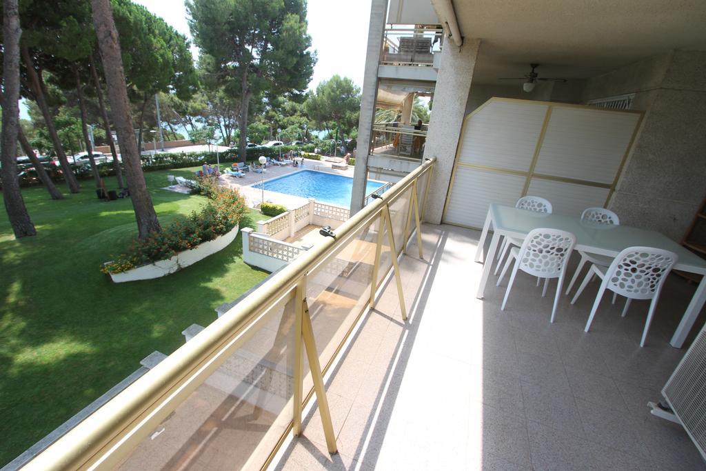 For A Stay Cala Dorada 萨洛 外观 照片