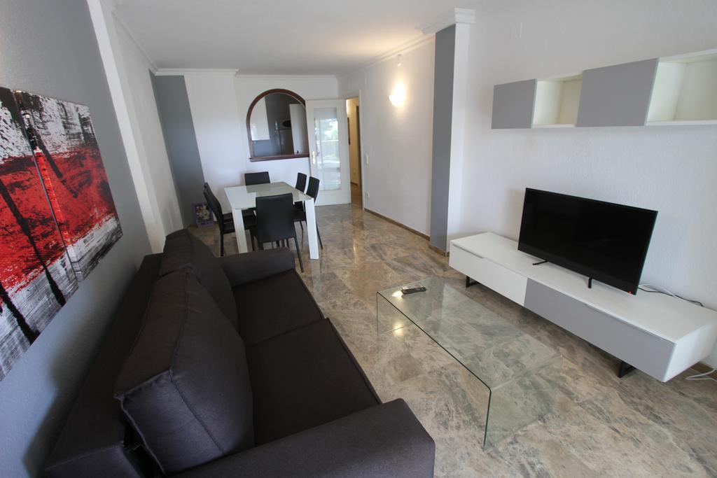 For A Stay Cala Dorada 萨洛 外观 照片